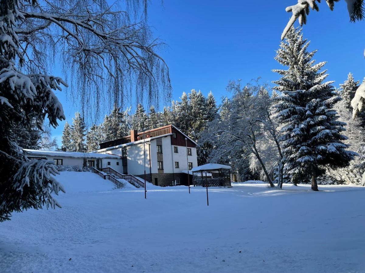 Hotel A Penzion Pegas Vlachovice 외부 사진